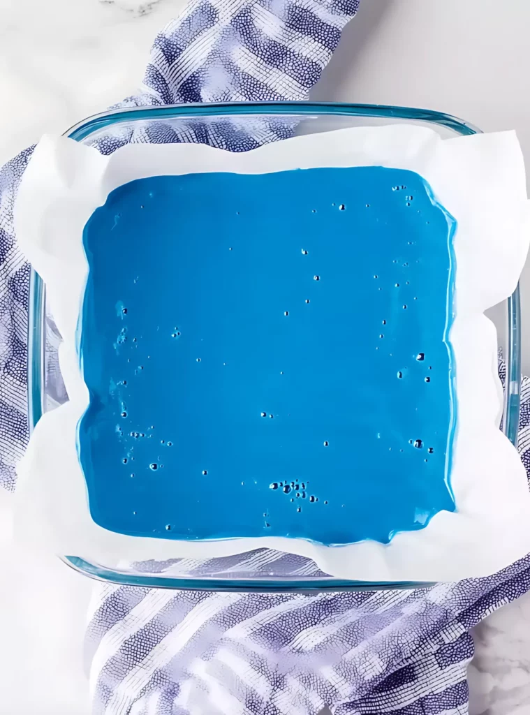 Blue fudge layer ready