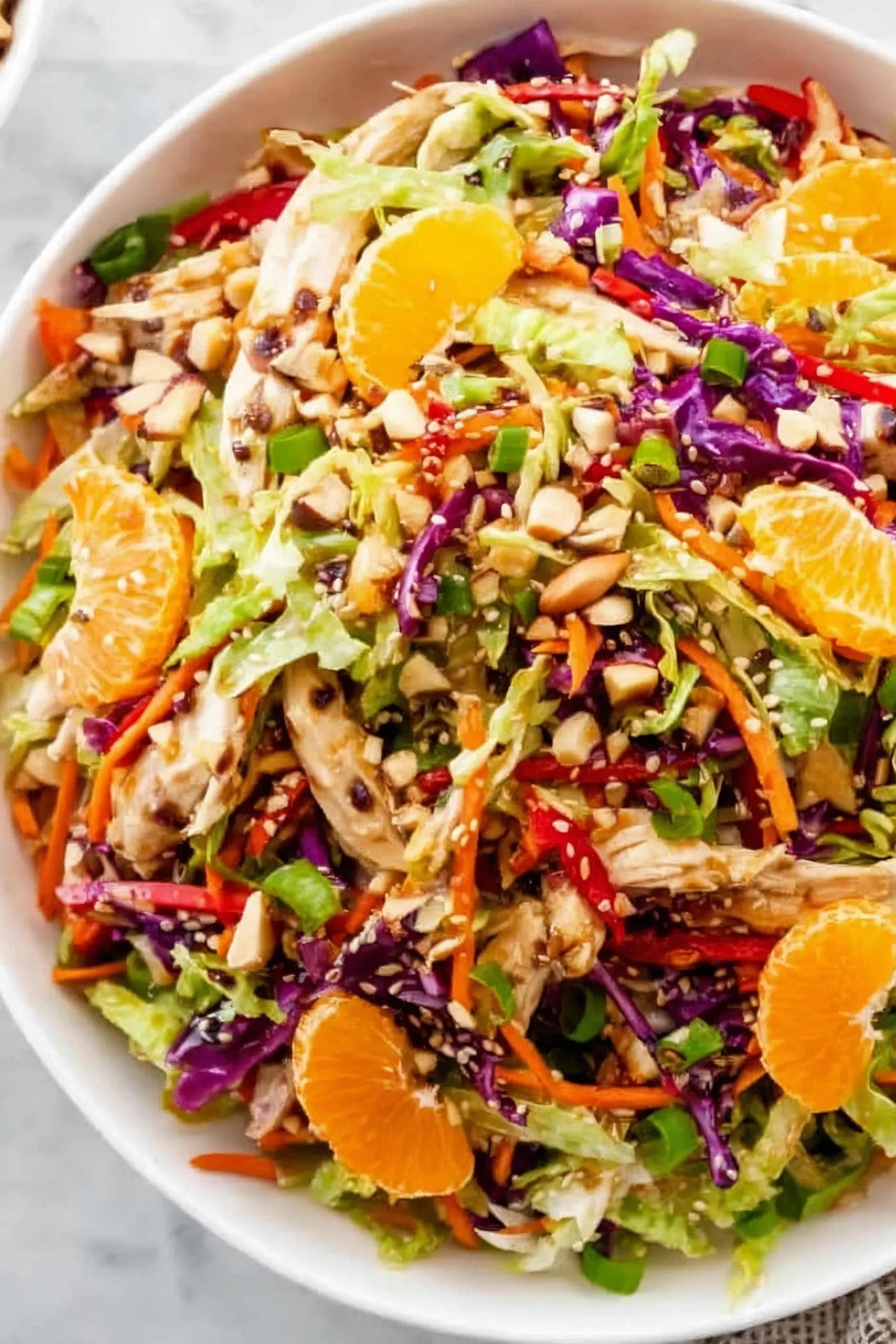 gros plan salade mandarine chou poulet