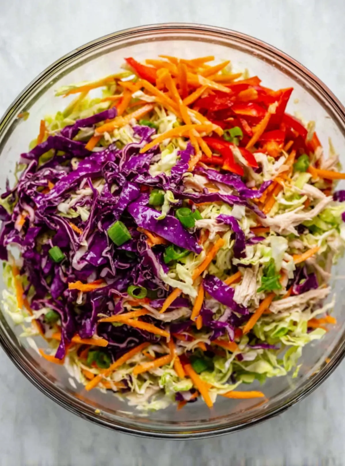 salade non mélangée chou rouge carottes poulet