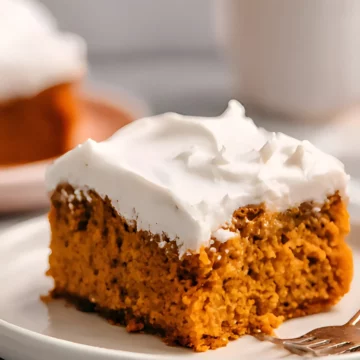 Pumpkin bar slice