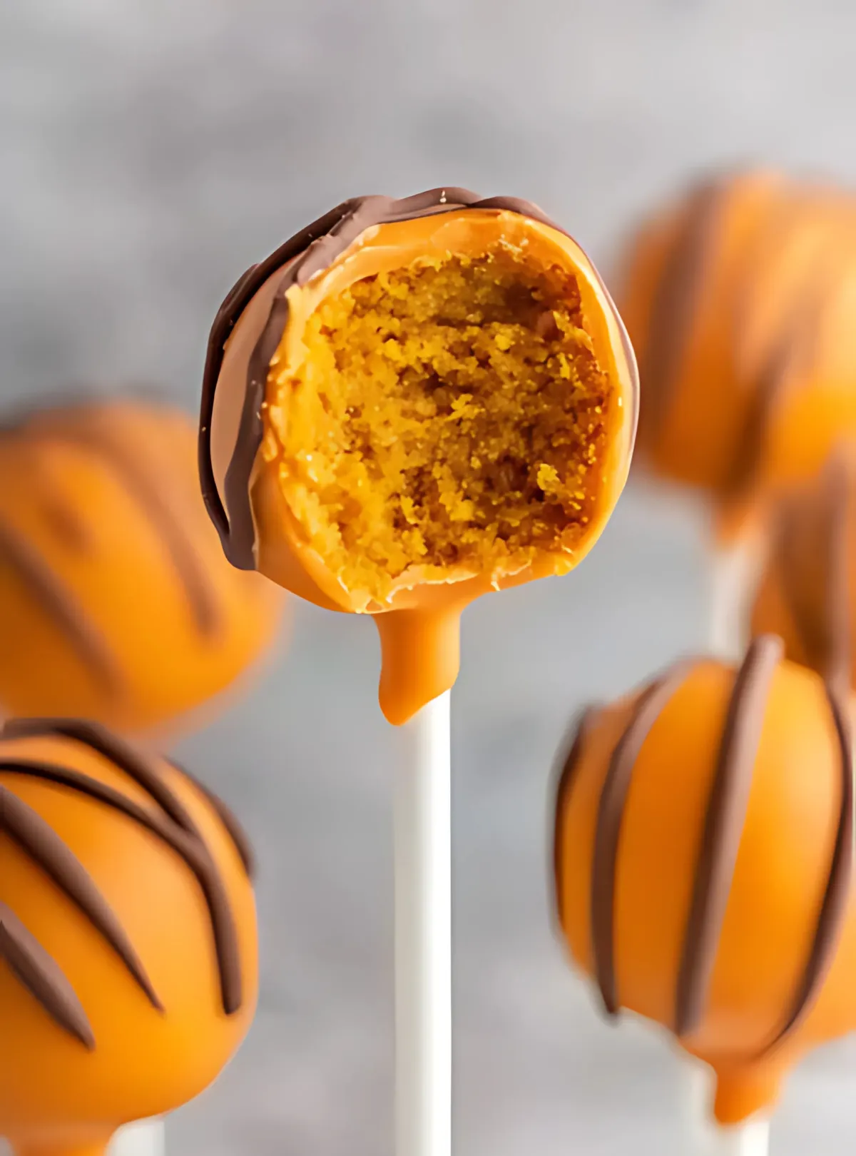 Pumpkin cake pop bitten