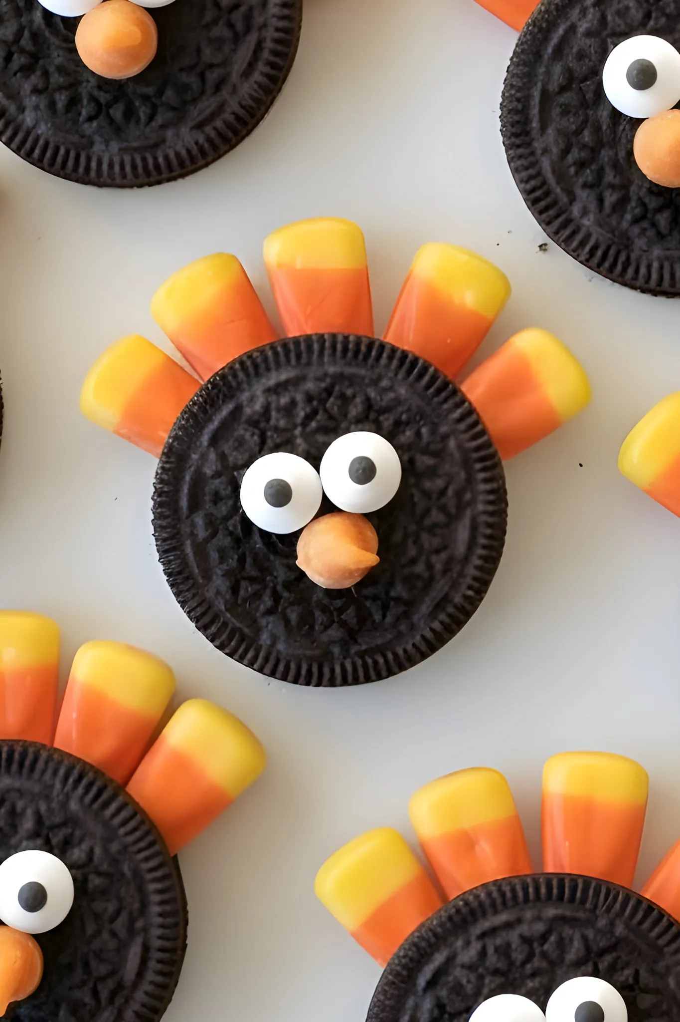 Thanksgiving Oreo cookie