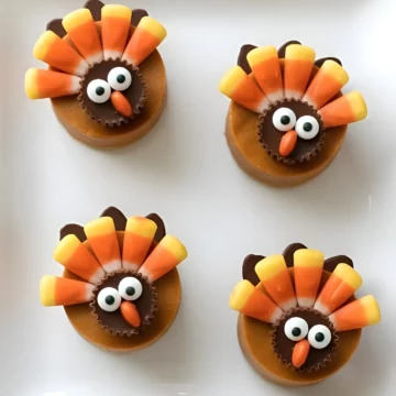 Turkey mini pies tray