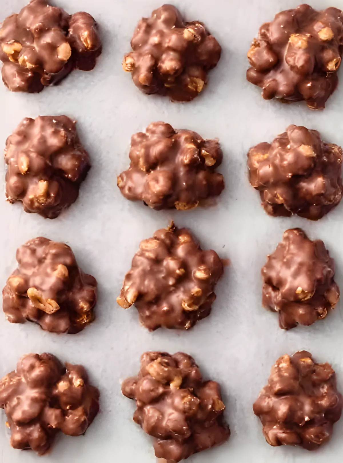 Chocolate clusters tray