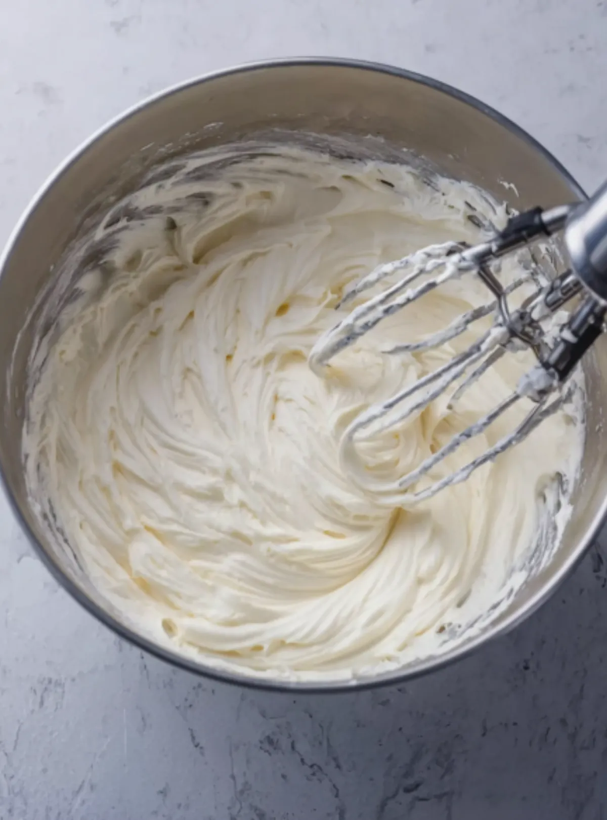 Whipped frosting bowl