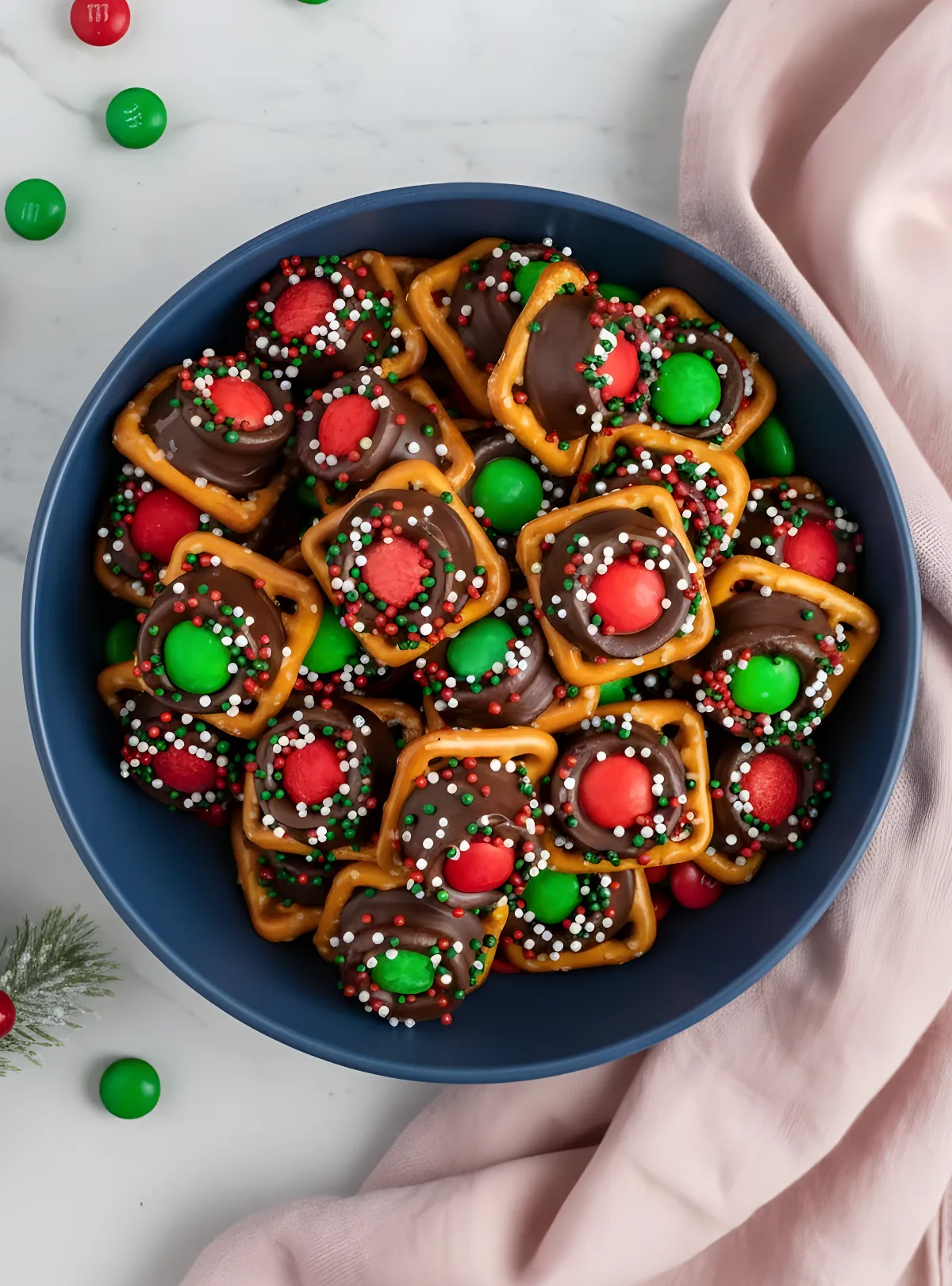 bowl of christmas pretzels