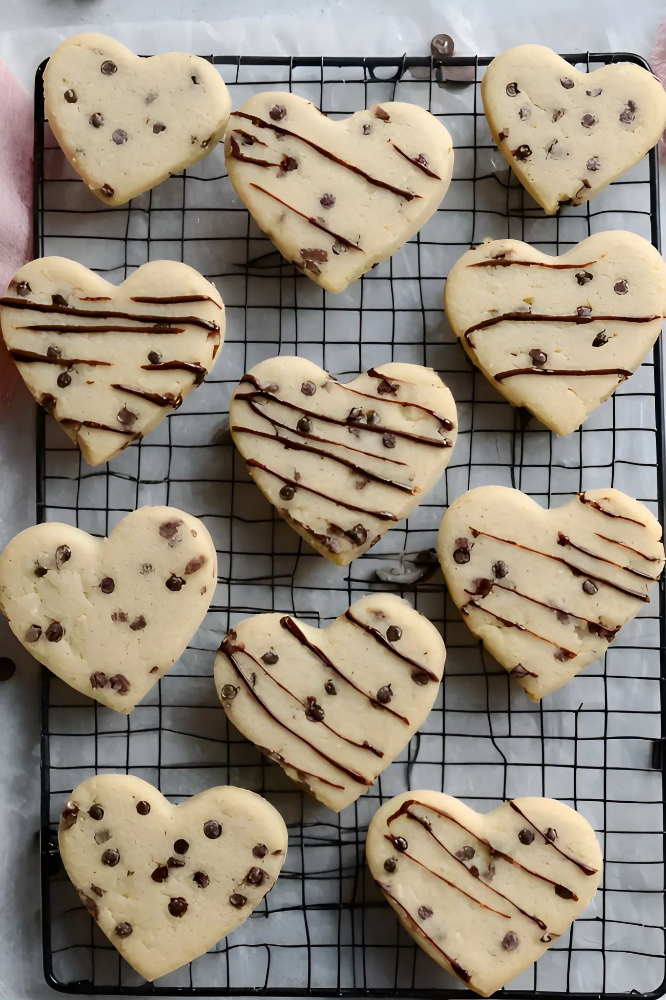 Heart chocolate chip cookies
